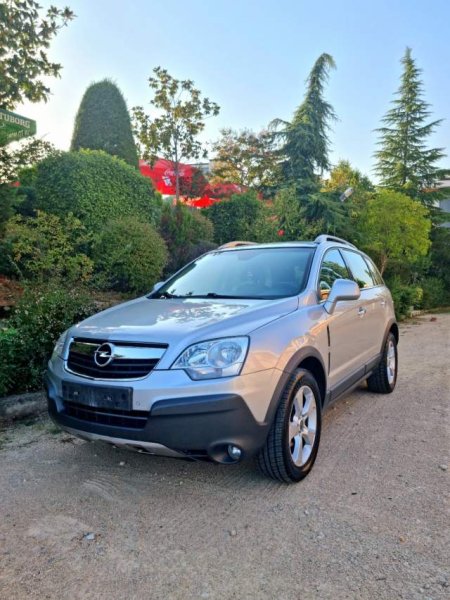 Okazion opel antara kambio automat me142000km motor 2.0nafte 4×4