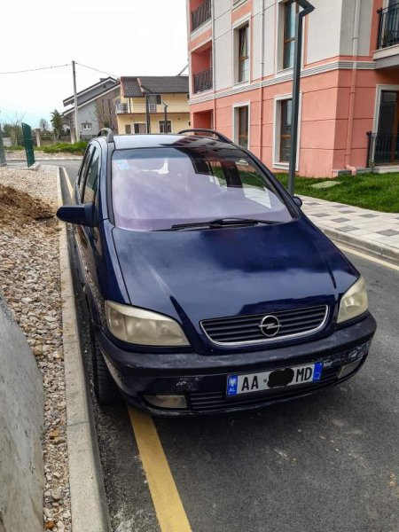Kurbin, shes makine Opel Zafira Viti 2002, 270.000 Leke