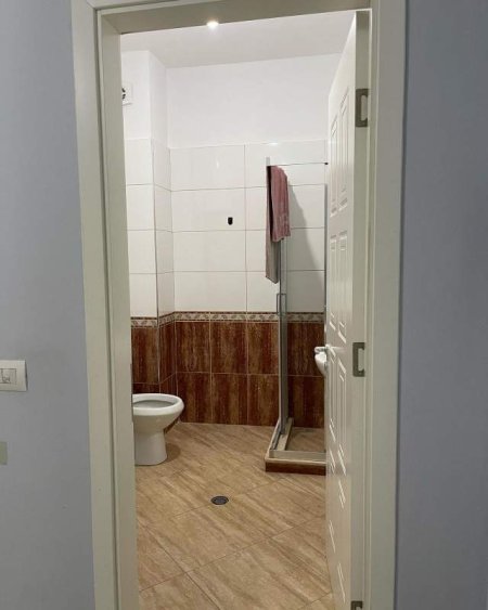 Tirane, jepet me qera apartament 2+1+BLK Kati 2, 100 m² 400 Euro (bilal sina)