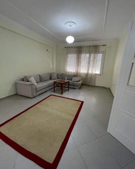 Tirane, jepet me qera apartament 2+1+BLK Kati 2, 100 m² 400 Euro (bilal sina)