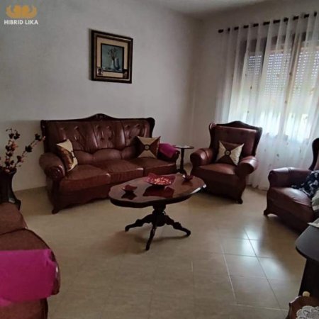 Kavaje, shes apartament 246 m² 155.000 Euro (Kavaje)