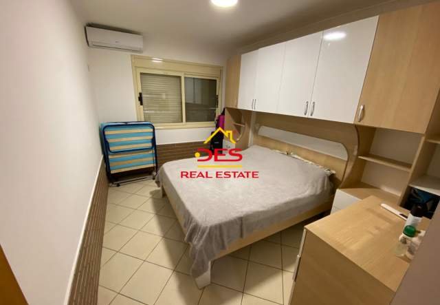 Vlore, shitet apartament Kati 1, 56 m² 40.000 Euro (Rruga Hasan Kushta)