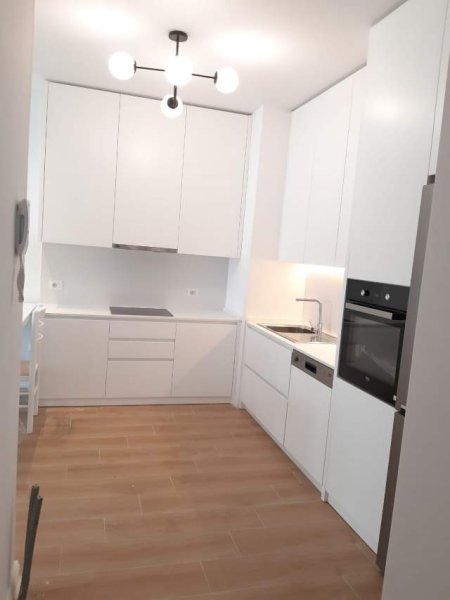 Tirane, jepet me qera apartament 2+1+A+BLK Kati 5, 107 m² 400 Euro (Aleksander Moisiu)