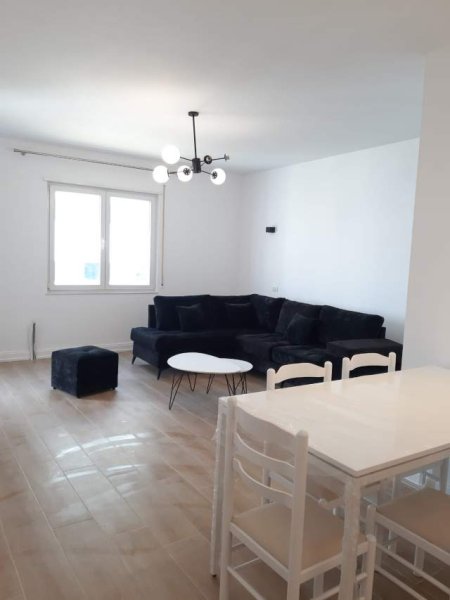 Tirane, jepet me qera apartament 2+1+A+BLK Kati 5, 107 m² 400 Euro (Aleksander Moisiu)