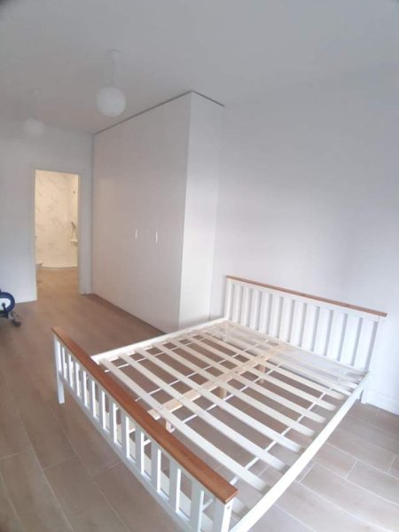 Tirane, jepet me qera apartament 2+1+A+BLK Kati 5, 107 m² 400 Euro (Aleksander Moisiu)