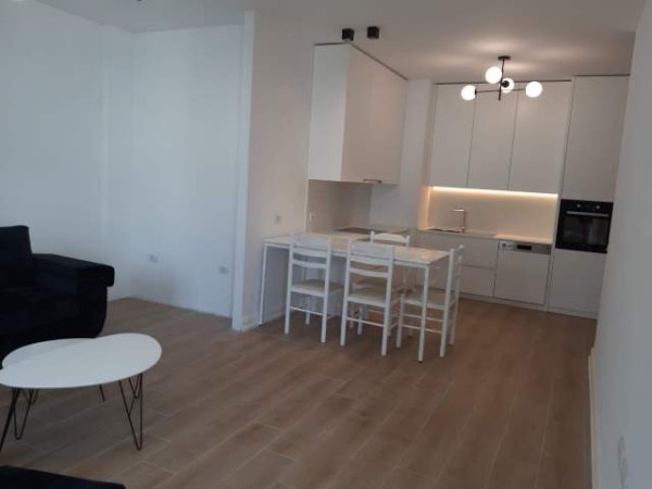 Tirane, jepet me qera apartament 2+1+A+BLK Kati 5, 107 m² 400 Euro (Aleksander Moisiu)