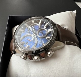 Tirane, shes Ore Casio Edifice 150 Euro