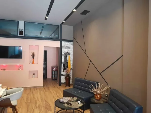 Fier, shitet dyqan Kati 0, 62 m² 93,000 € (Lagja kastriot)