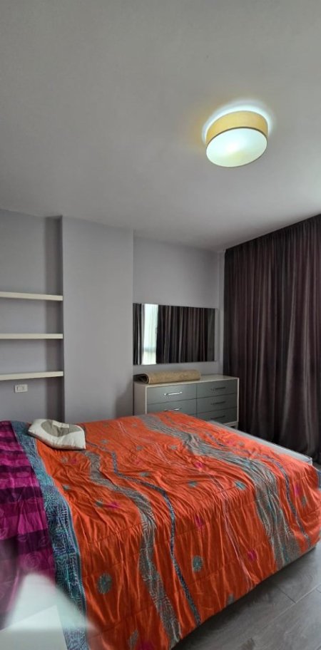 Tirane, jepet me qera apartament 2+1 Kati 8, 95 m² 570 € (Fusha e Aviacionit)