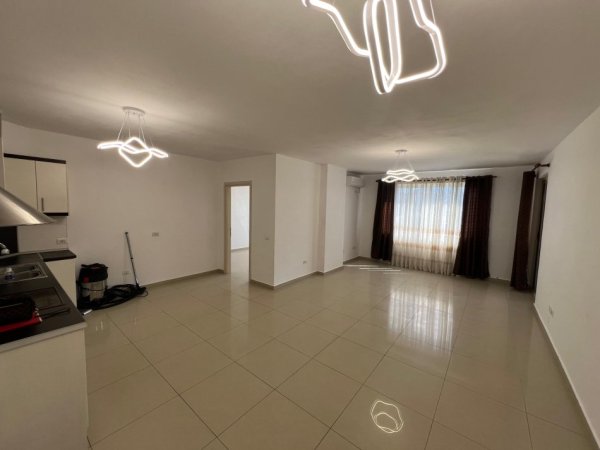 Tirane, shitet apartament 2+1+Aneks+Ballkon Kati 2, 111 m² 125,000 € (Besim Alla)