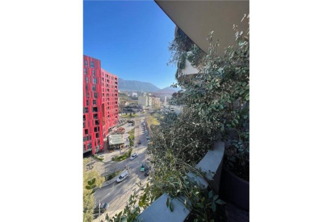 Tirane, shitet 3+1 Kati 8, 266 m² 1,000,000 € (APARTAMENT 3+1+2 PER SHITJE TE LION PARK!)
