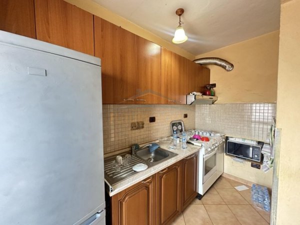 Tirane, shitet apartament 2+1 Kati 5, 79 m² 120,000 € (selvia)