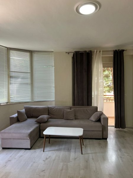 Tirane, shitet apartament 2+1 Kati 3, 95 m² 130,000 € (Rruga Mikel Maruli)
