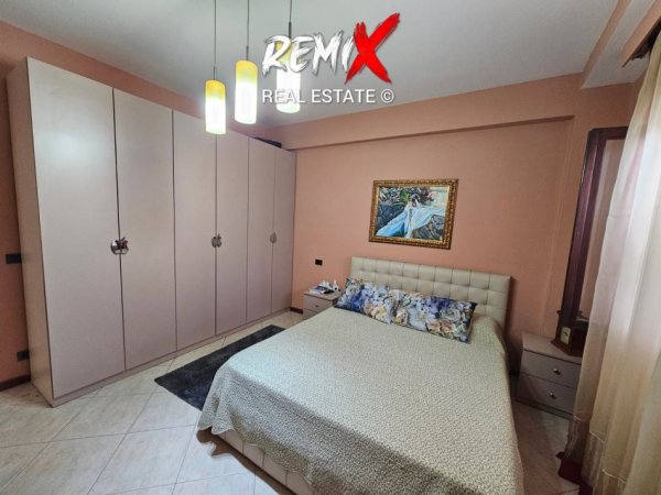Durres, shitet apartament 3+1+Aneks+Ballkon , 300,000 € 