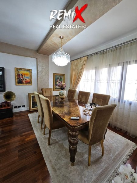Durres, shitet apartament 3+1+Aneks+Ballkon , 300,000 € 