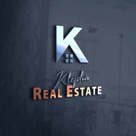 Tirane, jepet me qera apartament 2+1 Kati 1, 75 m² (Rruga e Elbasanit, afer Shkolles se Baletit)