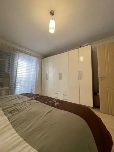 Tirane, shes apartament 2+1+Ballkon Kati 3, 113 m² (Bllok)