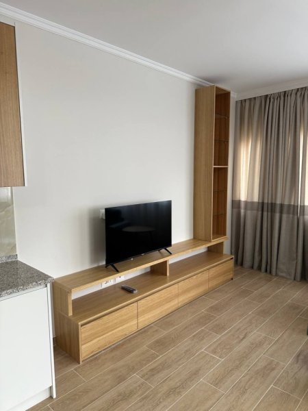 Tirane, jap me qera apartament 1+1 Kati 2, 74 m² 400 € (Teodor Keko ASTIR)