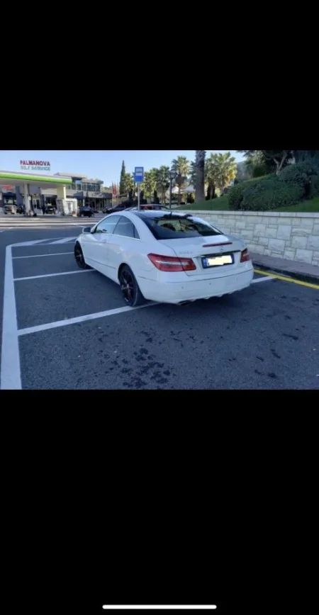 Elbasan, shes makine Nafte, e bardhë manuale Kondicioner 220000 km 6,500 €