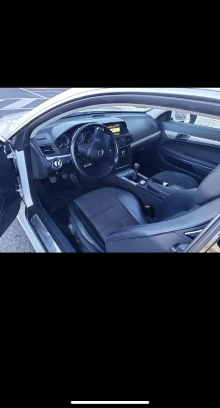 Elbasan, shes makine Nafte, e bardhë manuale Kondicioner 220000 km 6,500 €