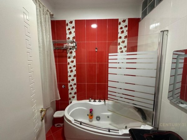 Tirane, shes apartament 3+1+Ballkon , 155 m² 220,000 € (Kodra e Diellit)