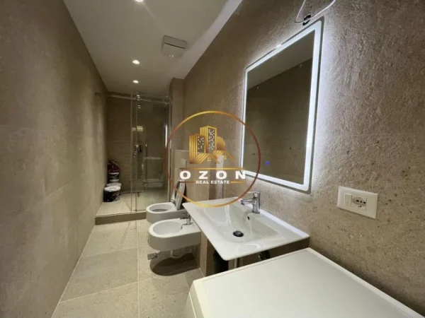 Garsoniere Moderne me Qira në Rrugën e Kavajës 570€/muaj përfshirë drita dhe ujë!