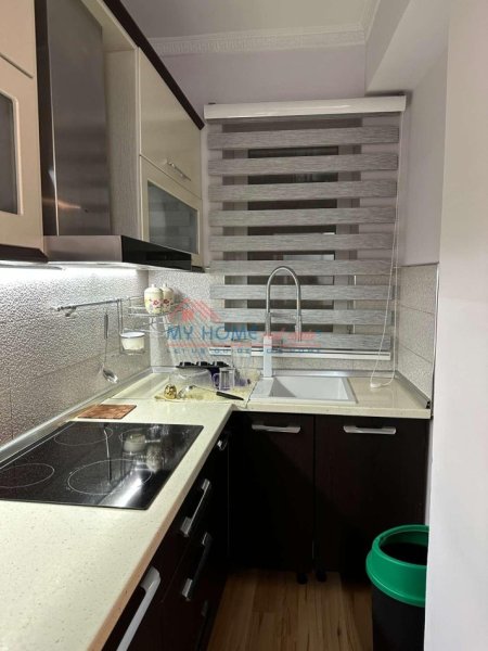 Tirane, shitet apartament 2+1+Ballkon Kati 3, 96 m² 197,000 € (Kodra E Diellit)