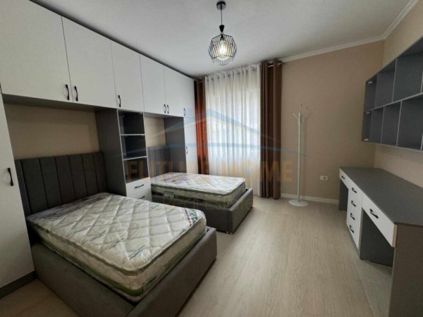 Tirane, shitet apartament 2+1 Kati 3, 108 m² 230,000 € (KOPSHTI ZOOLOGJIK)