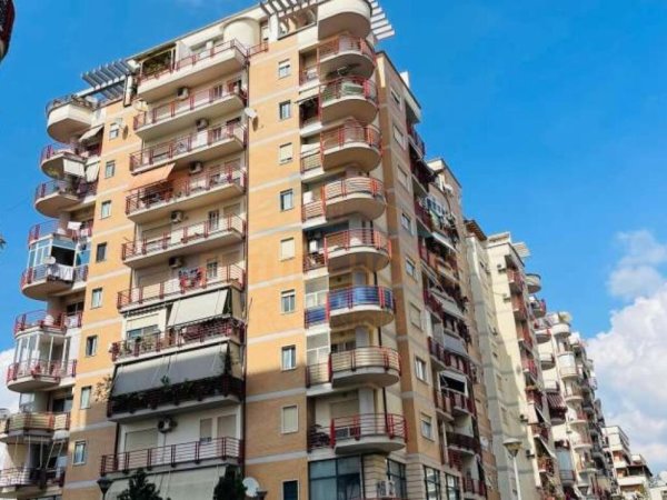 Tirane, shitet apartament 1+1 Kati 7, 76 m² 128,000 € (VIZION PLUS)