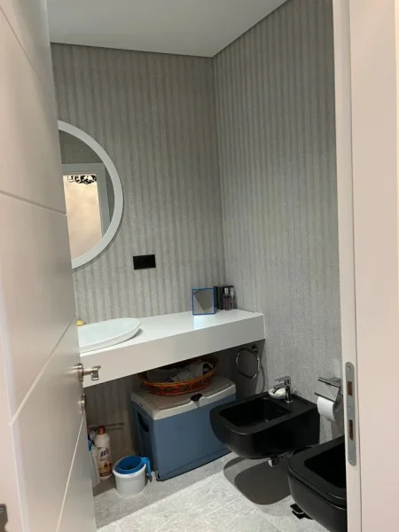 Tirane, jepet me qera apartament 2+1 Kati 8, 90 m² 1,200 € 
