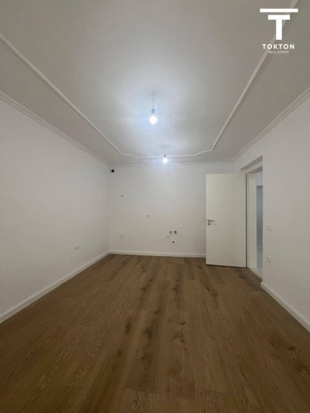Tirane, shitet apartament 2+1+Ballkon Kati 2, 62 m² 168,000 € (Vasil Shanto) TT 837