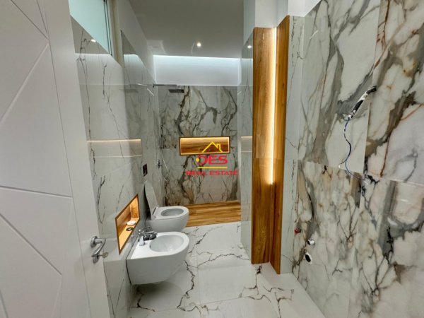 Vlore, shitet apartament Kati 2, 65 m² 103,000 € (Rruga Fejzo Mema)