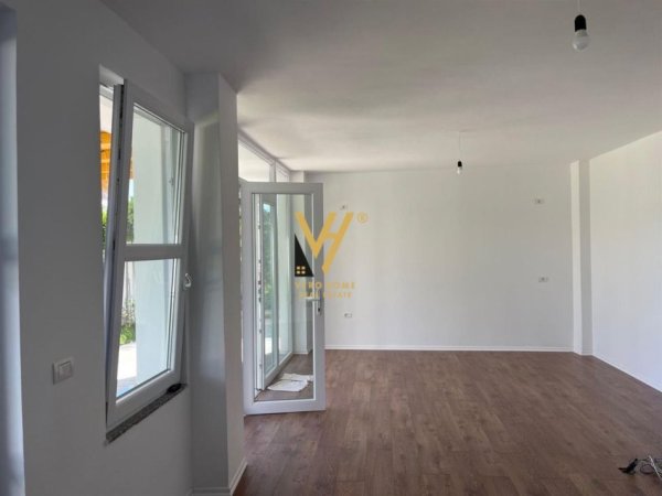 Tirane, shitet apartament 3+1 Kati 0, 138 m² 200,000 € (FRESK)