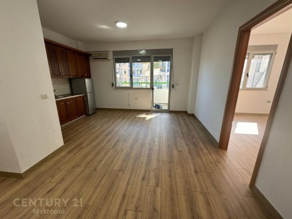 Tirane, shitet apartament Kati 7, 80 m² 165,000 € 
