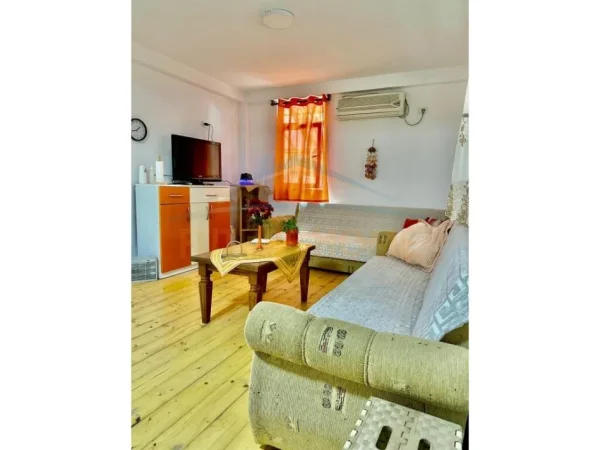 Durres, shitet apartament 1+1 Kati 1, 104 m² 82,000 € (golem)