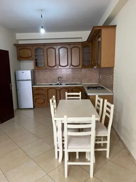 Tirane, jepet me qera apartament 2+1 Kati 2, 110 m² 400 € (Astir t artisti)