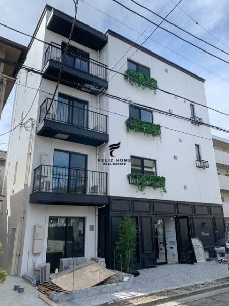 Tirane, shitet apartament 3 Katshe Kati 4, 433 m² 230,000 € (SELITE)