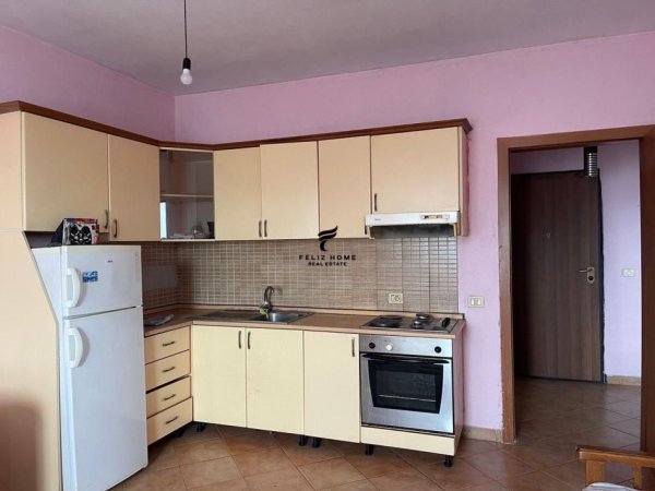 Tirane, jepet me qera apartament 1+1 Kati 4, 78 m² 375 € (KODRA E DIELLIT)