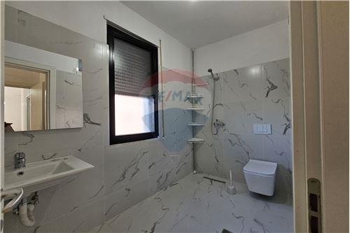 Tirane, jepet me qera 2+1 , 97 m² 600 € (Don Bosko, Shqipëri)