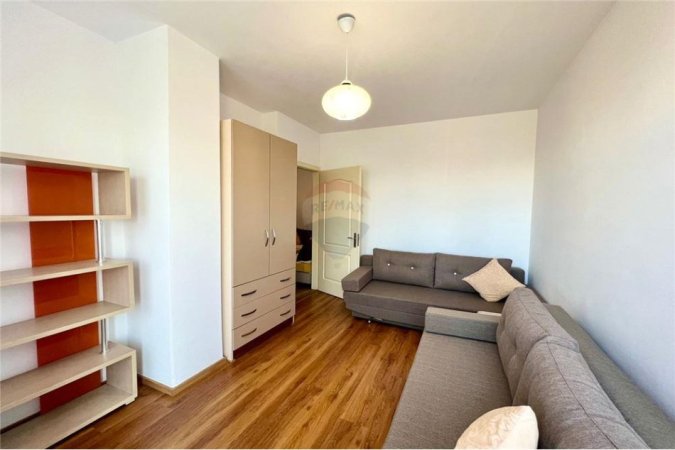 Tirane, jepet me qera apartament 2+1 Kati 4, 70 m² 460 € (Rruga Thanas Ziko)