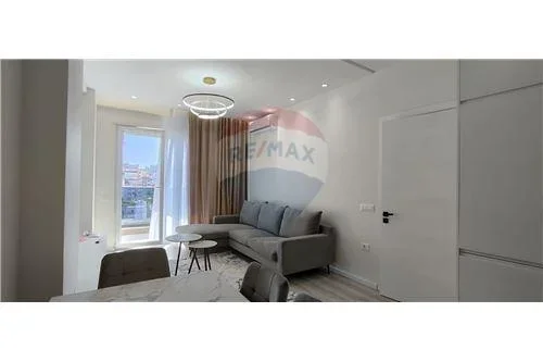 Tirane, jepet me qera apartament 1+1 Kati 4, 62 m² 500 € (Rezidenca 3D - Selitë, Shqipëri)