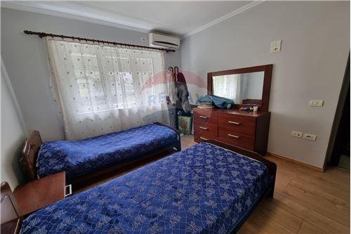 Tirane, jepet me qera apartament 1+1 Kati 1, 60 m² 600 € (Myslym Shyri, Shqipëri)