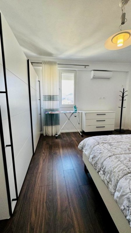 Tirane, jepet me qera 2+1+Aneks+Ballkon Kati 6, 90 m² 800 € (Zogu i Zi)