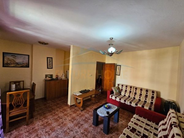 Tirane, shitet apartament 1+1 Kati 4, 56 m² 118.000 € (21 DHJETORI)