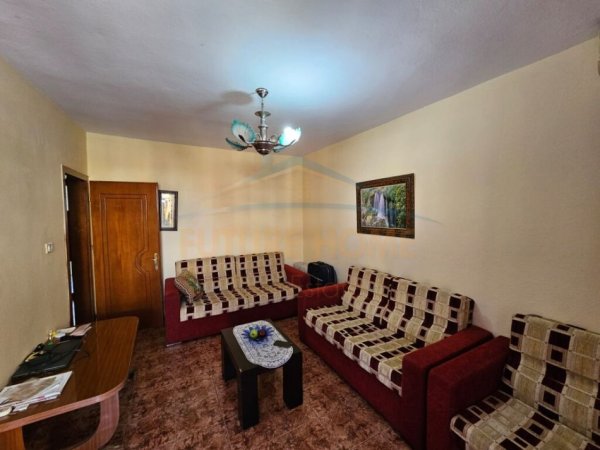 Tirane, shitet apartament 1+1 Kati 4, 56 m² 118.000 € (21 DHJETORI)