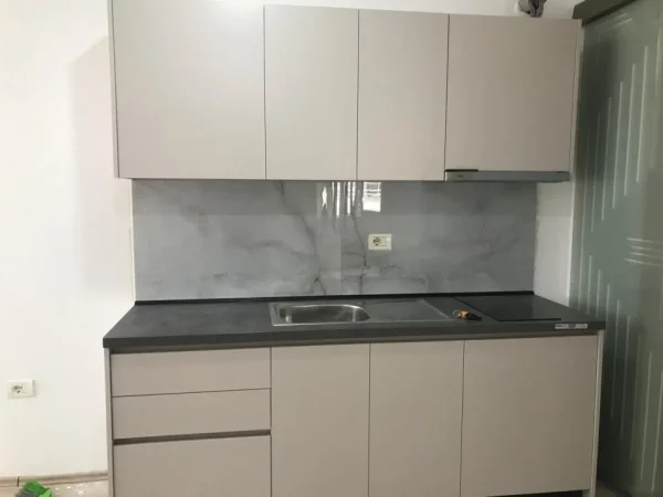 Tirane, jepet me qera apartament 2+1 Kati 3, 70 m² 330 € (Astir)