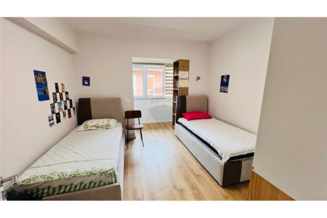 Shqiperi, jepet me qera apartament 2+1+Ballkon Kati 4, 114 m² 1.001 € (Qender)