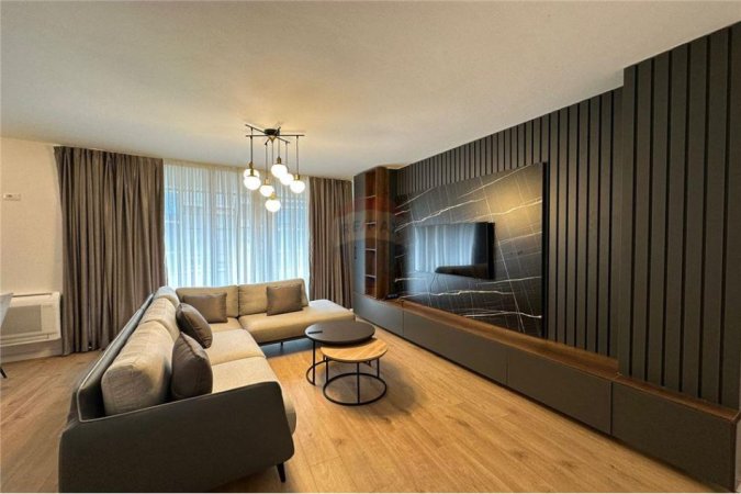 Shqiperi, jepet me qera apartament 2+1+Ballkon Kati 3, 114 m² 1.000 € (Te Selvia)