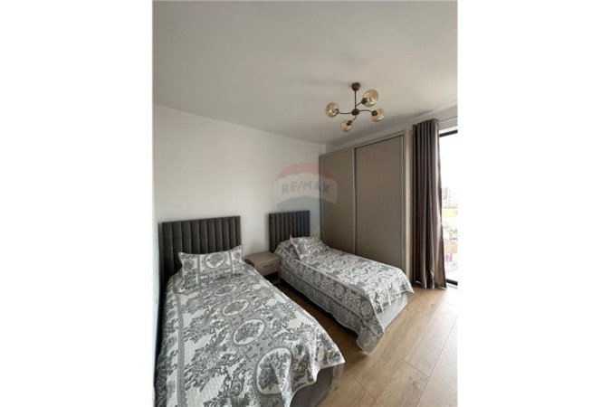 Shqiperi, jepet me qera apartament 2+1+Ballkon Kati 3, 114 m² 1.000 € (Te Selvia)