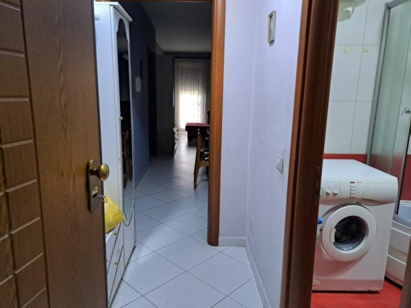 Tirane, jepet me qera apartament 1+1+Ballkon Kati 2, 76 m² 450 € (DON BOSKO)